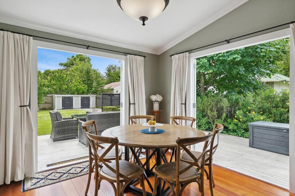 Historic Charm In Greytown - Cosy Kowhai Cottage Ngoại thất bức ảnh